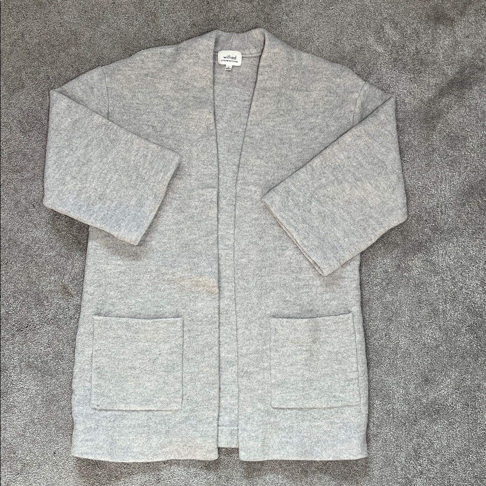Aritzia Wilfred Extra Fine Merino Wool Cardigan size small